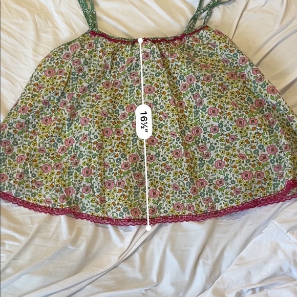 Floral flare top - Picture 3 of 7